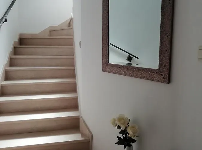 公寓 Greta,50 Meters To The