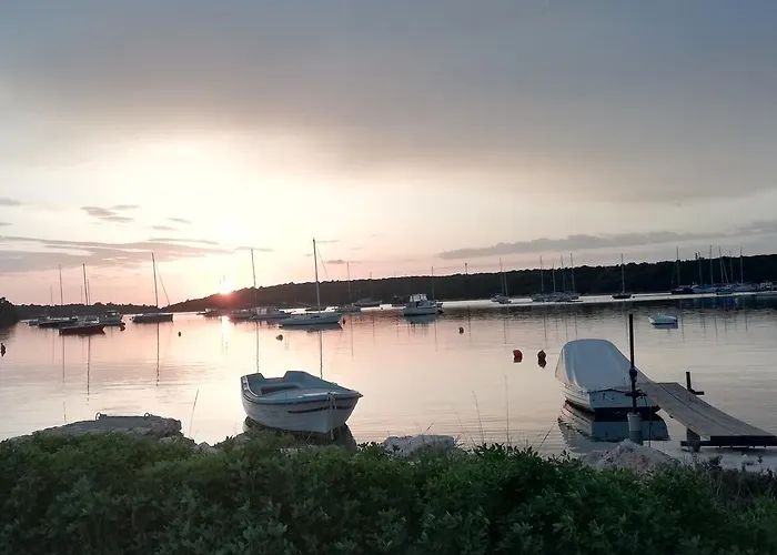 公寓 Greta,50 Meters To The 班约勒